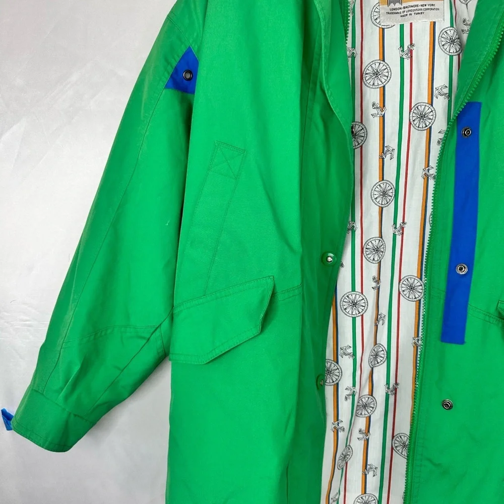 London Fog Green Blue Accent‎ Patterned Print inner w hidden hood size Small